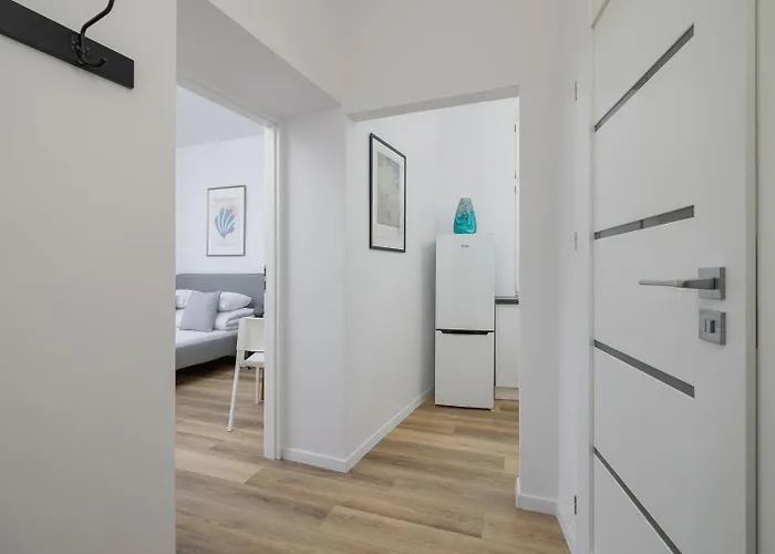 - 65 Dluga Street Apartman *